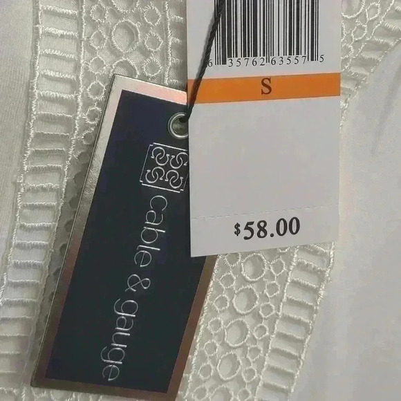 NWT Cable & Gauge ultra soft comfy top with chic style - Picture 2 of 10